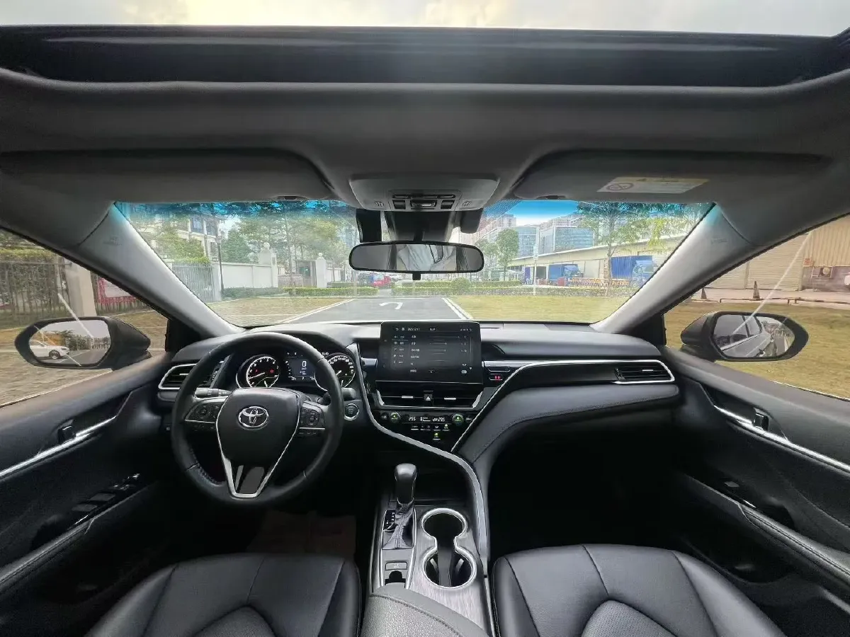 2023 Toyota Camry 2.0L 177HP L4 CVT,autocango,china used car exporter,china ev exporter,chinese used car exporter,chinese used ev exporter