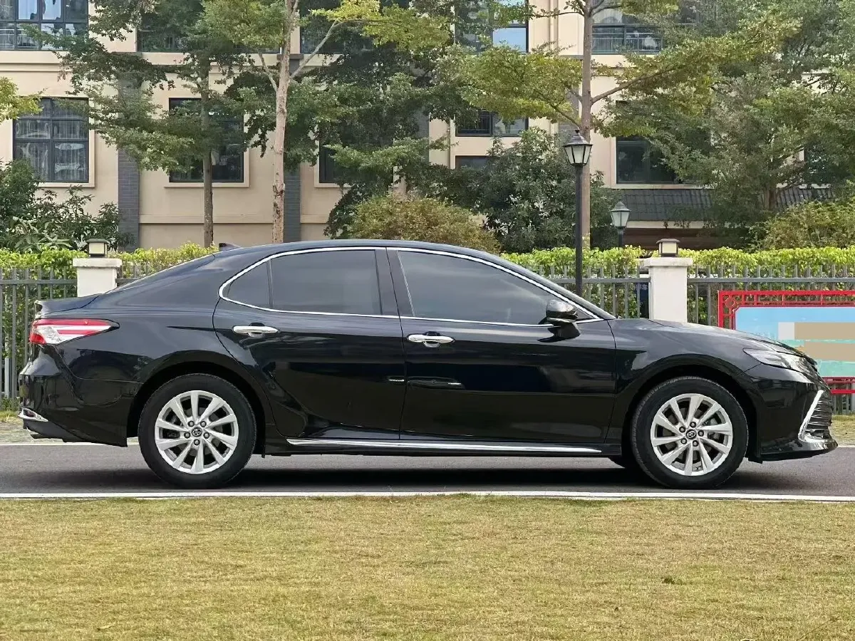2023 Toyota Camry 2.0L 177HP L4 CVT,autocango,china used car exporter,china ev exporter,chinese used car exporter,chinese used ev exporter