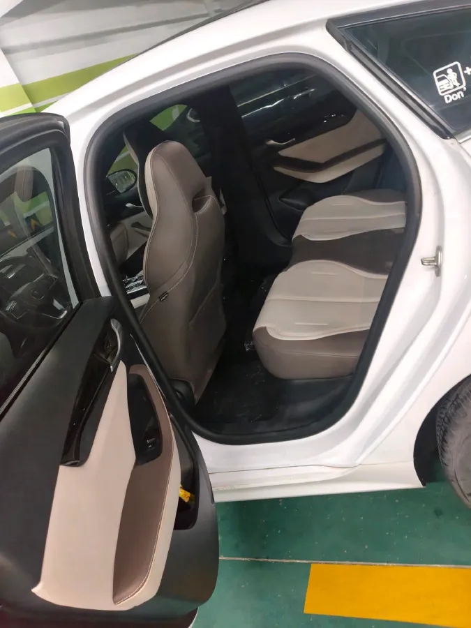 2023 BYD Qin Plus 1.5L 110HP L4 E-CVT PHEV 8.32KWH,autocango,china used car exporter,china ev exporter,chinese used car exporter,chinese used ev exporter