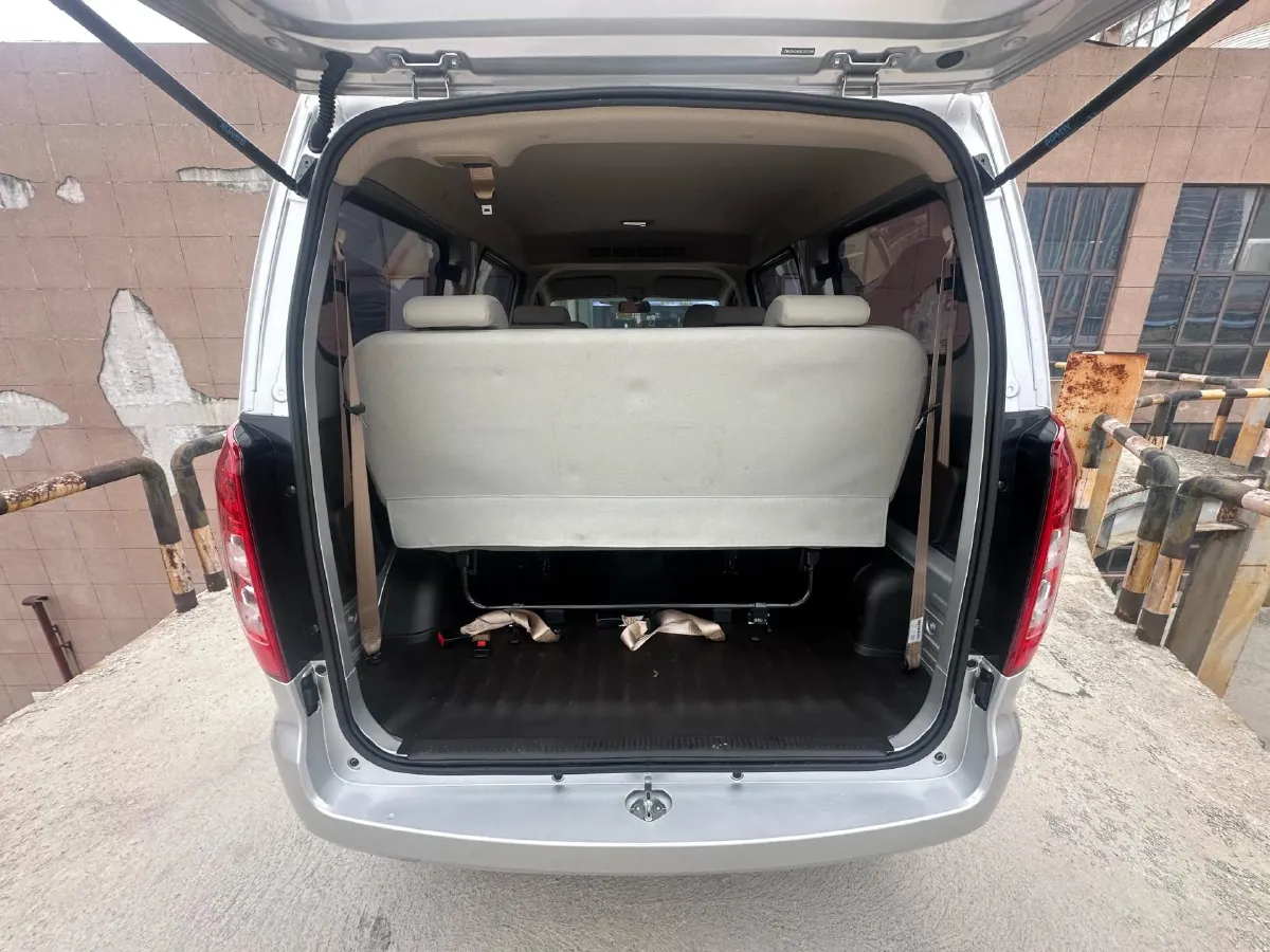 2022 JinBei Little Sea Lion X30 1.5L 102HP L4 5MT,autocango,china used car exporter,china ev exporter,chinese used car exporter,chinese used ev exporter