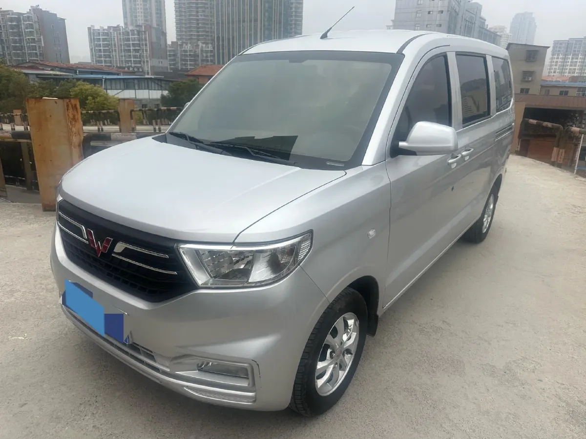 2022 JinBei Little Sea Lion X30 1.5L 102HP L4 5MT,autocango,china used car exporter,china ev exporter,chinese used car exporter,chinese used ev exporter