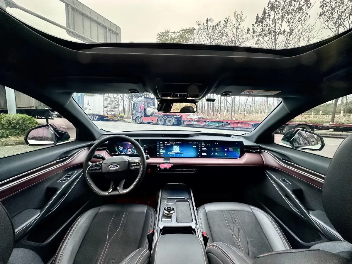 2022 Ford Mondeo 2.0T 238HP L4 8AT,autocango,china used car exporter,china ev exporter,chinese used car exporter,chinese used ev exporter