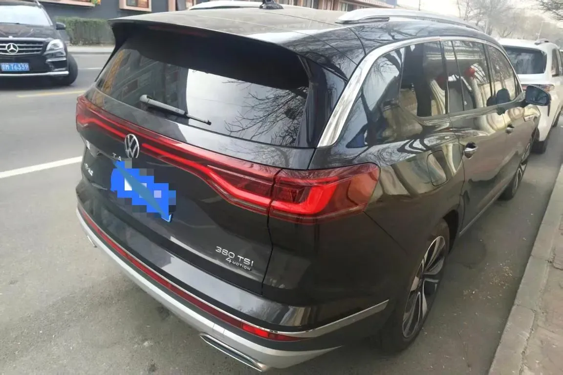 2023 Volkswagen Talagon 2.0T 220HP L4 7DCT,autocango,china used car exporter,china ev exporter,chinese used car exporter,chinese used ev exporter