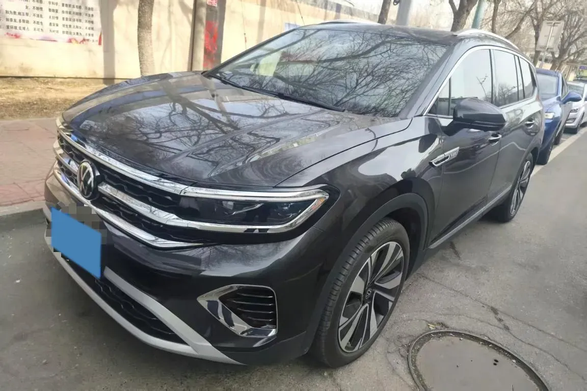2023 Volkswagen Talagon 2.0T 220HP L4 7DCT,autocango,china used car exporter,china ev exporter,chinese used car exporter,chinese used ev exporter