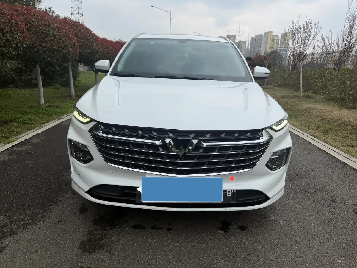 2020 WuLing KaiJie 1.5T 147HP L4 CVT,autocango,china used car exporter,china ev exporter,chinese used car exporter,chinese used ev exporter