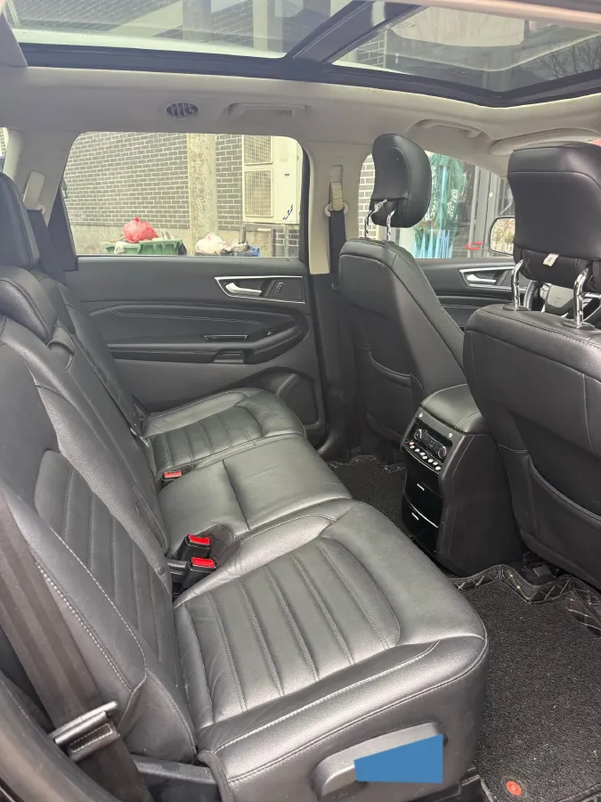 2018 Ford Edge 2.0T 245HP L4 6AT,autocango,china used car exporter,china ev exporter,chinese used car exporter,chinese used ev exporter