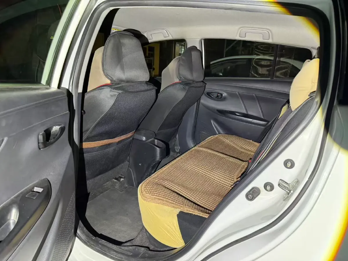 2018 Toyota Yaris L 1.5L 107HP L4 CVT,autocango,china used car exporter,china ev exporter,chinese used car exporter,chinese used ev exporter