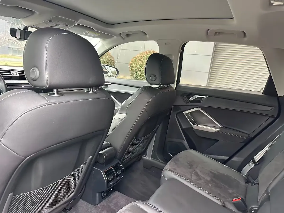 2022 Audi Q3 1.4T 150HP L4 7DCT,autocango,china used car exporter,china ev exporter,chinese used car exporter,chinese used ev exporter