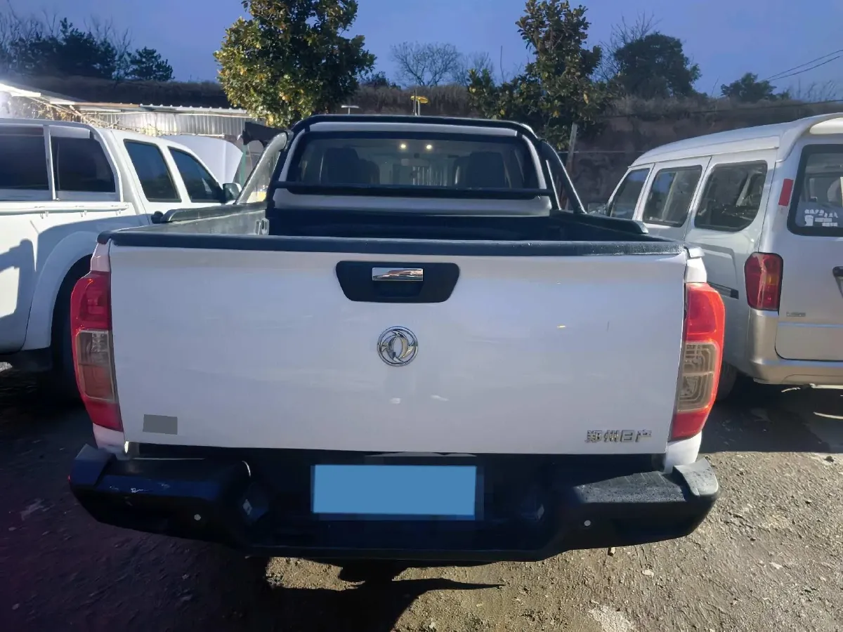 2020 Dongfeng RuiQi 6 2.3T 163HP L4 8AT,autocango,china used car exporter,china ev exporter,chinese used car exporter,chinese used ev exporter