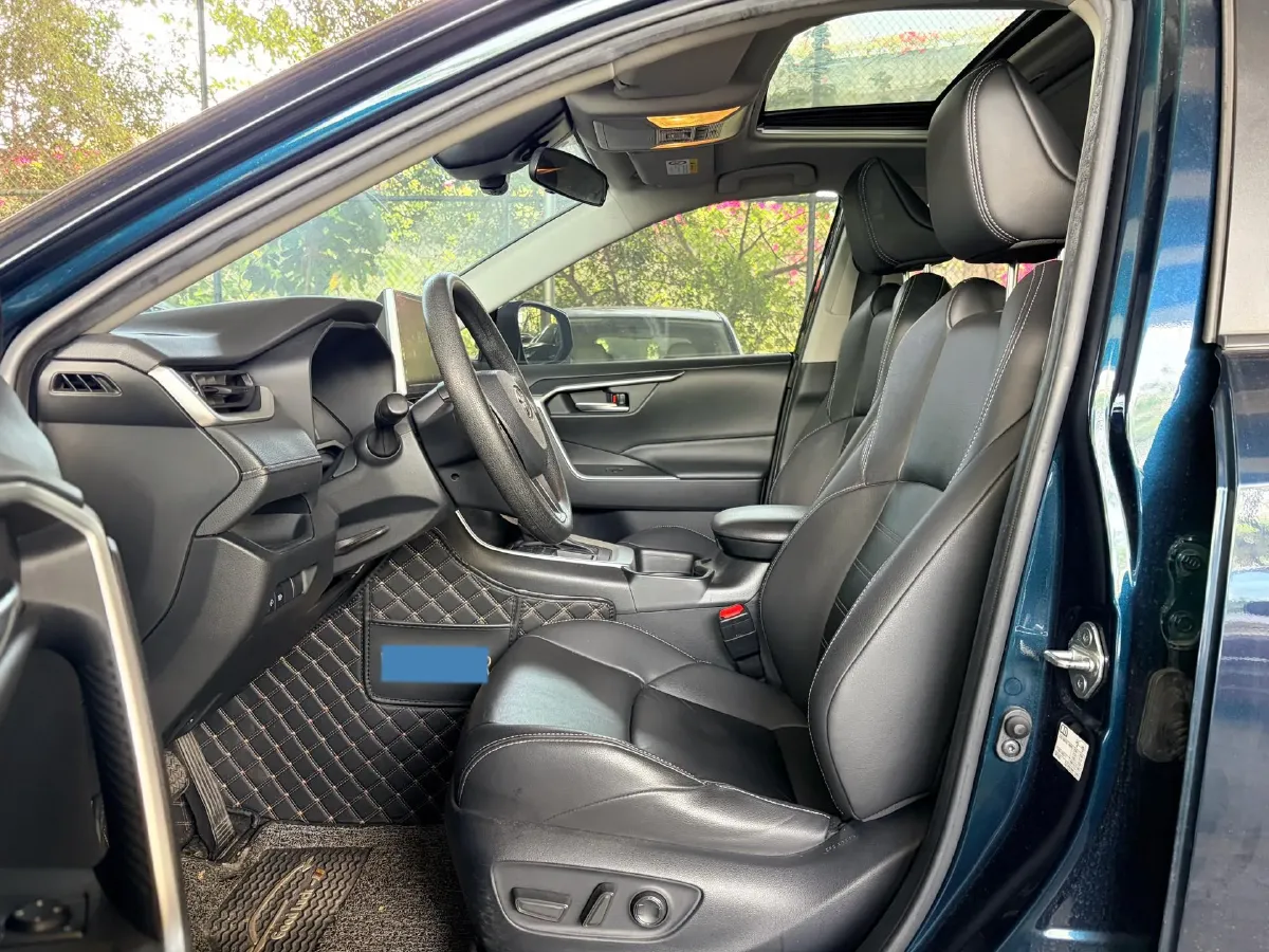 2020 Toyota Wildlander 2.0L 171HP L4 CVT,autocango,china used car exporter,china ev exporter,chinese used car exporter,chinese used ev exporter