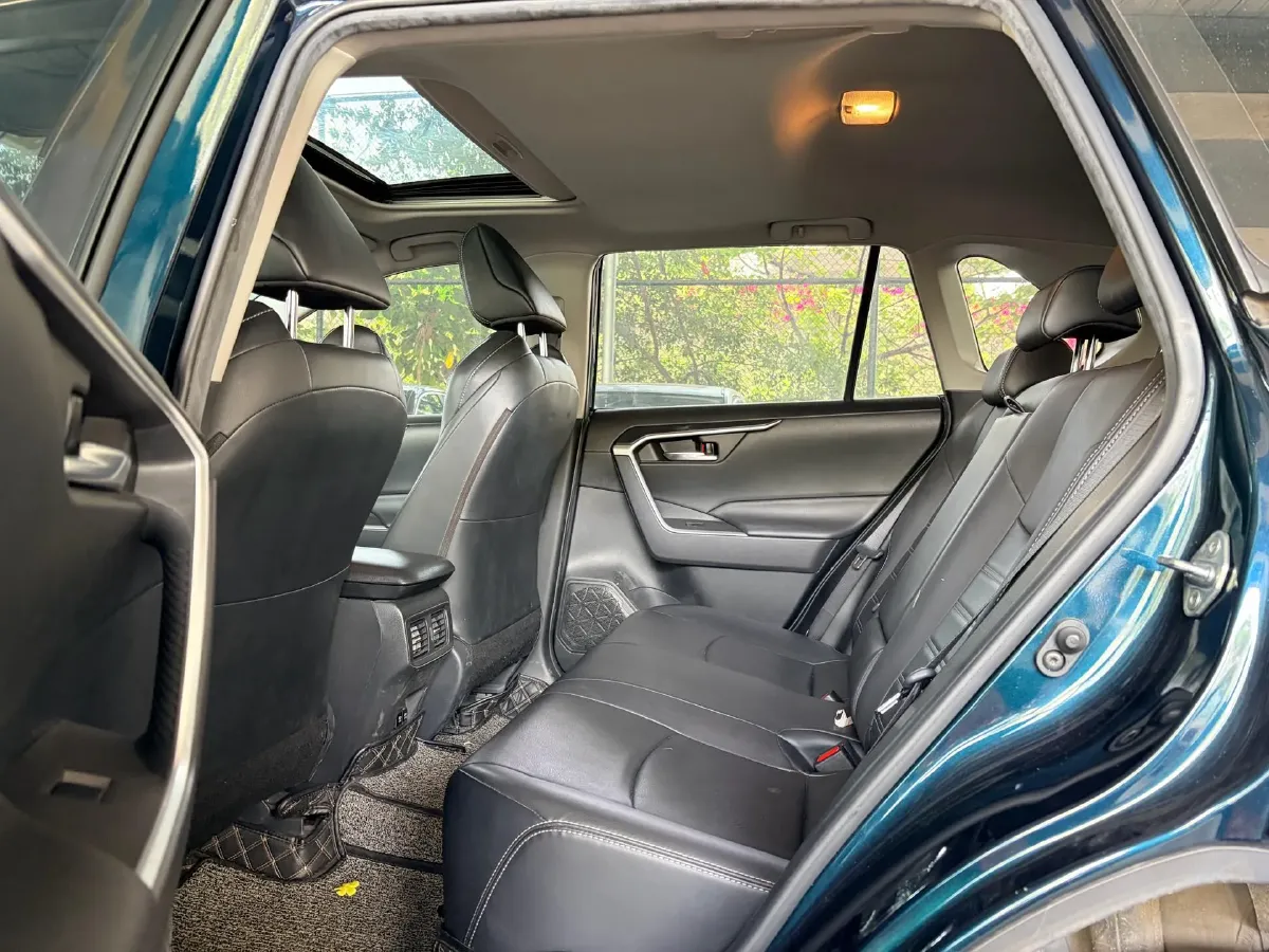 2020 Toyota Wildlander 2.0L 171HP L4 CVT,autocango,china used car exporter,china ev exporter,chinese used car exporter,chinese used ev exporter