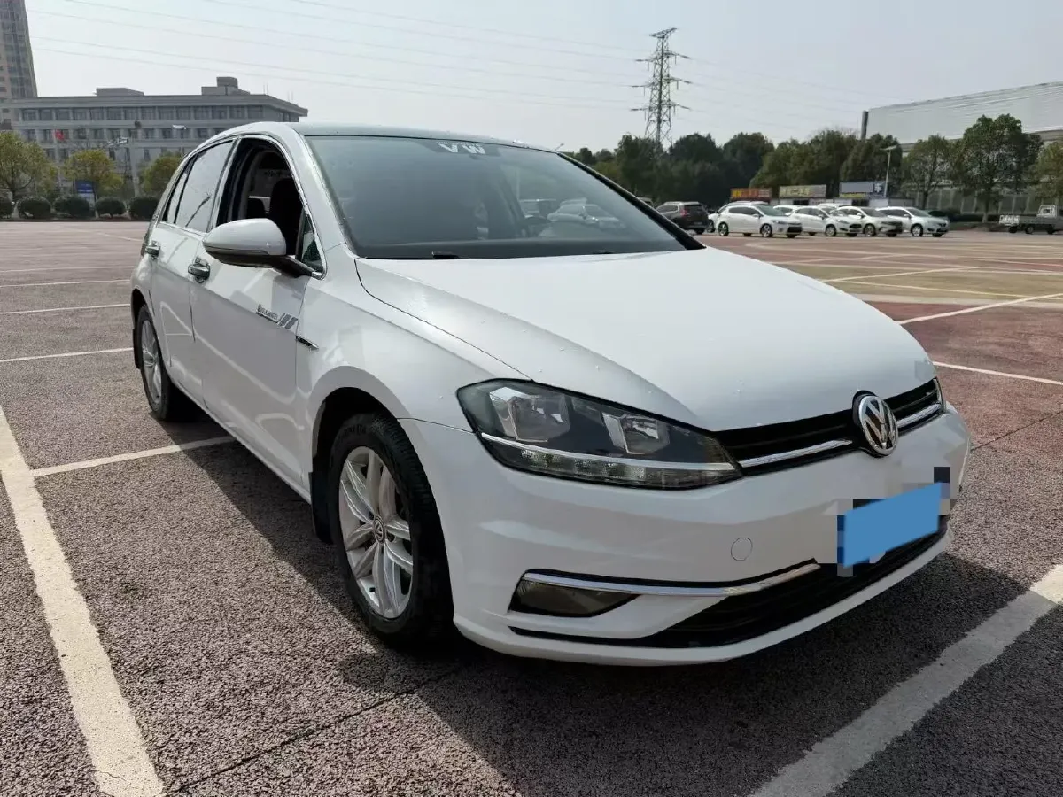 2018 Volkswagen Golf 1.6L 110HP L4 6AT,autocango,china used car exporter,china ev exporter,chinese used car exporter,chinese used ev exporter