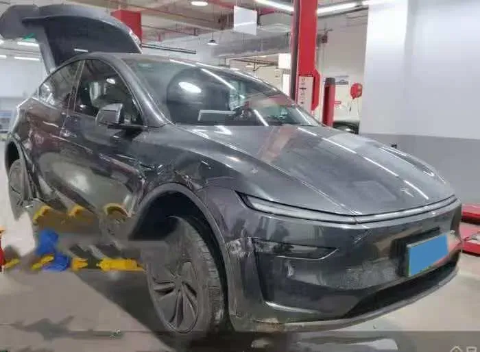 2025 Tesla Model Y BEV,autocango,china used car exporter,china ev exporter,chinese used car exporter,chinese used ev exporter