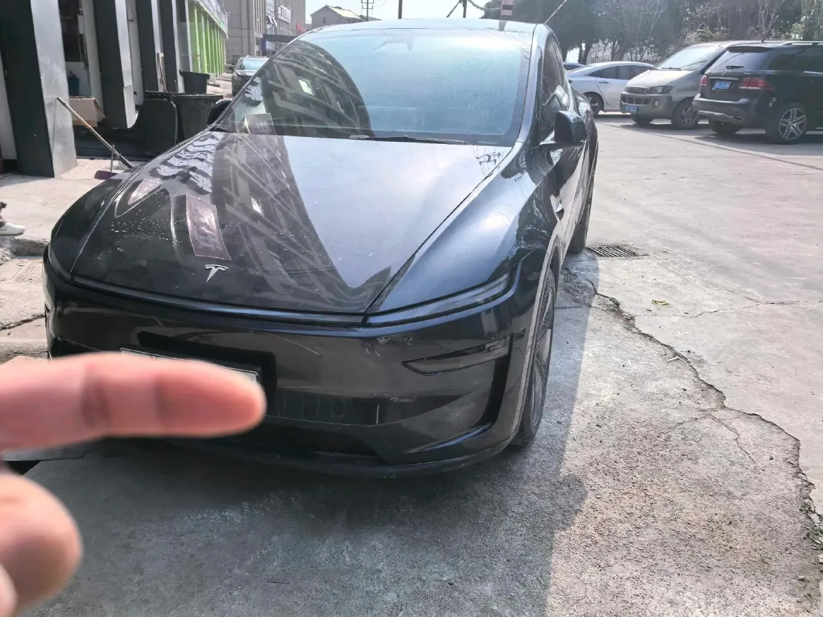 2025 Tesla Model Y BEV,autocango,china used car exporter,china ev exporter,chinese used car exporter,chinese used ev exporter