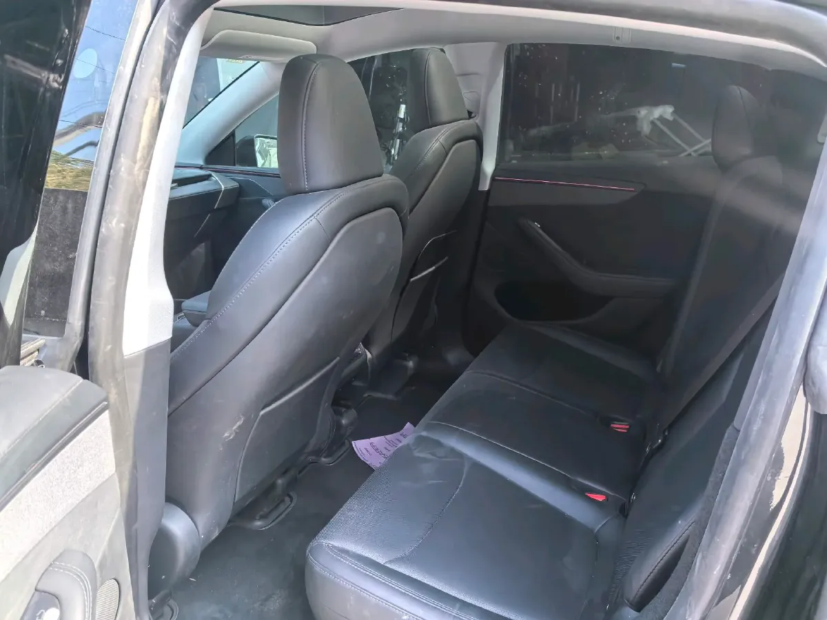 2025 Tesla Model Y BEV,autocango,china used car exporter,china ev exporter,chinese used car exporter,chinese used ev exporter