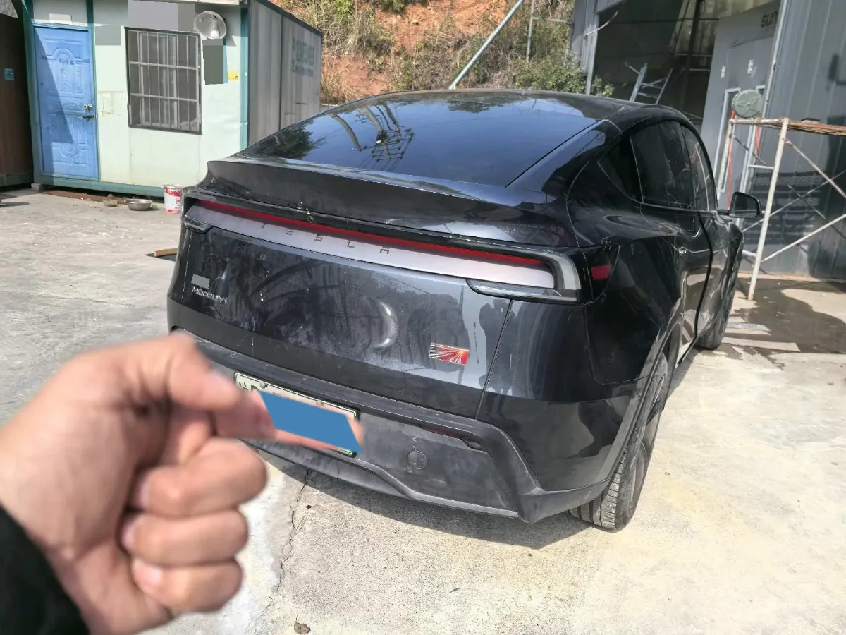 2025 Tesla Model Y BEV,autocango,china used car exporter,china ev exporter,chinese used car exporter,chinese used ev exporter