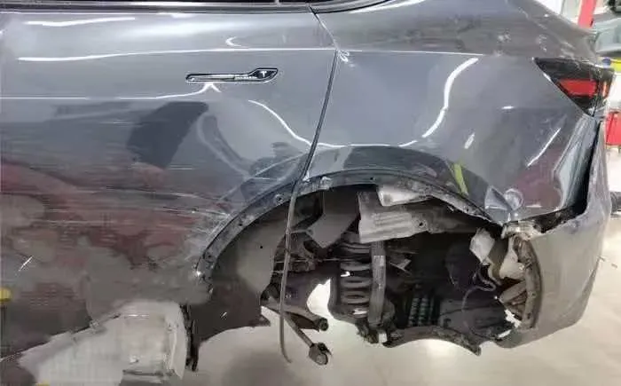 2025 Tesla Model Y BEV,autocango,china used car exporter,china ev exporter,chinese used car exporter,chinese used ev exporter