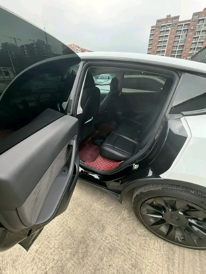 2022 Tesla Model Y BEV 60KWH,autocango,china used car exporter,china ev exporter,chinese used car exporter,chinese used ev exporter