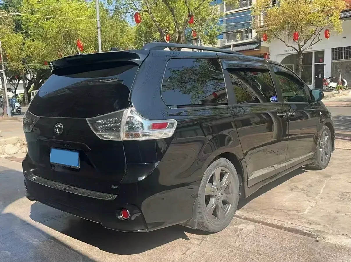 2017 Foton Sauvana 2.0T 218HP L4 6AT,autocango,china used car exporter,china ev exporter,chinese used car exporter,chinese used ev exporter