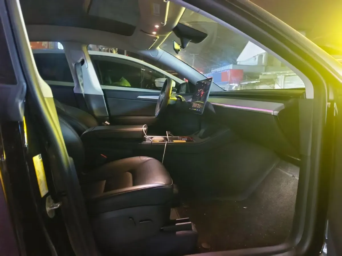 2024 Iveco OuSheng BEV 77.28KWH,autocango,china used car exporter,china ev exporter,chinese used car exporter,chinese used ev exporter