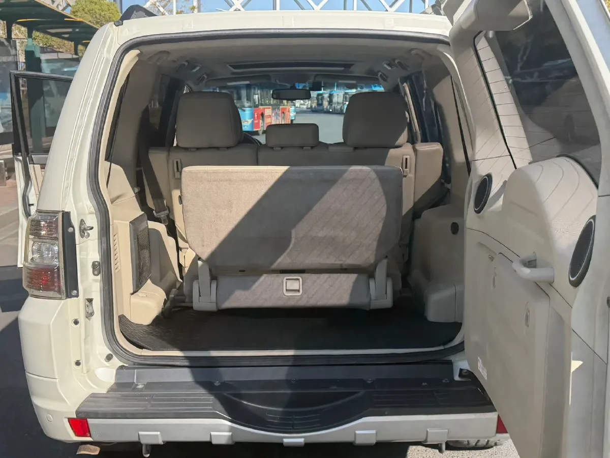 2017 Land Rover Range Rover Evoque 2.0T 241HP L4 9AT,autocango,china used car exporter,china ev exporter,chinese used car exporter,chinese used ev exporter