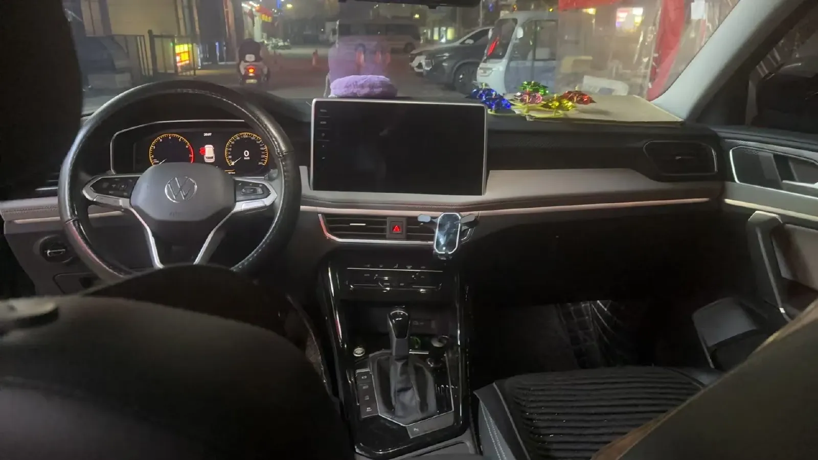 2023 Volkswagen Tayron 1.4T 150HP L4 7DCT,autocango,china used car exporter,china ev exporter,chinese used car exporter,chinese used ev exporter