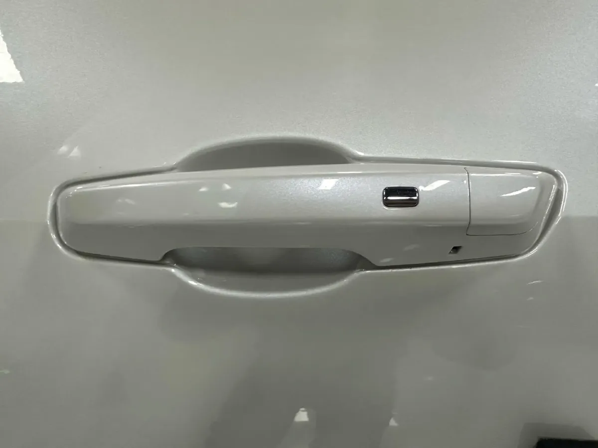 2024 Chevrolet EquinoxPlus 1.5T 180HP L4 2DHT PHEV 16.5KWH,autocango,china used car exporter,china ev exporter,chinese used car exporter,chinese used ev exporter