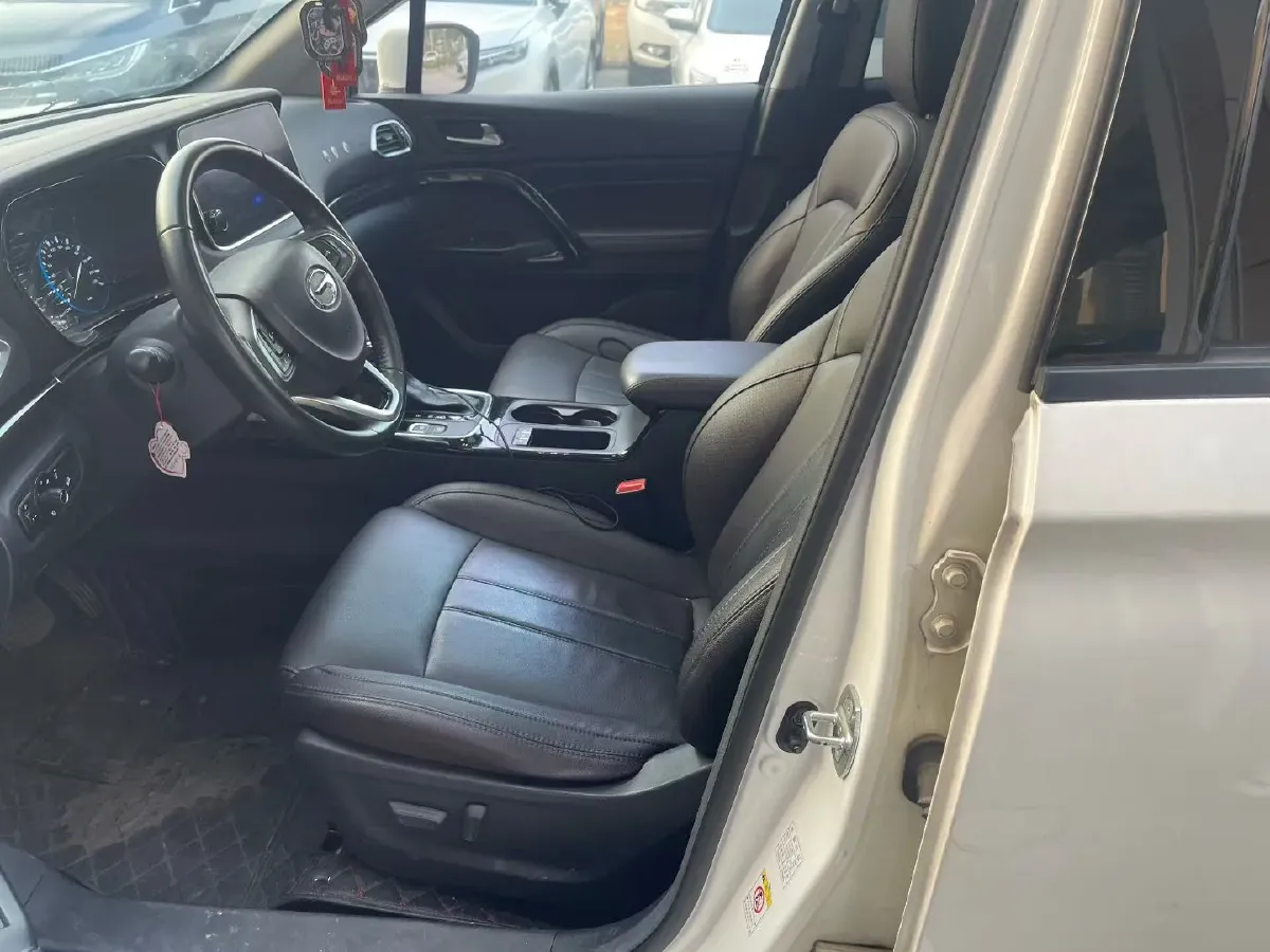 2019 GAC Trumpchi GS4 1.5T 169HP L4 6AT,autocango,china used car exporter,china ev exporter,chinese used car exporter,chinese used ev exporter