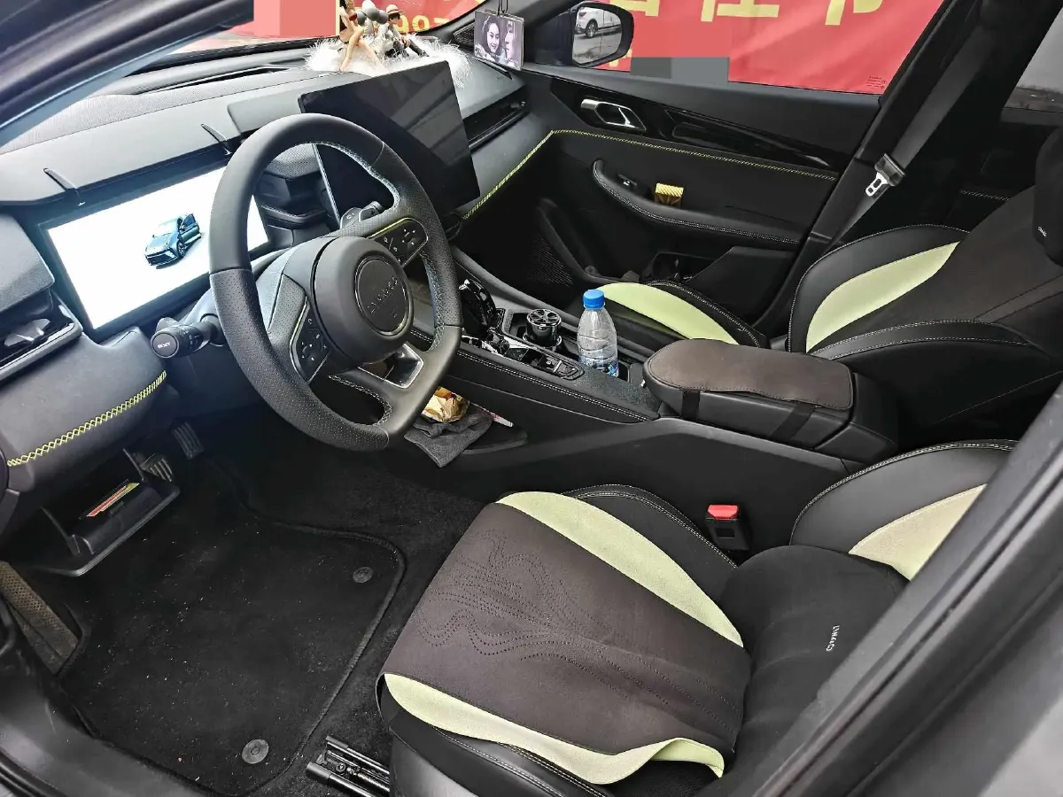 2025 LYNK&CO 03 2.0T 254HP L4 7DCT,autocango,china used car exporter,china ev exporter,chinese used car exporter,chinese used ev exporter