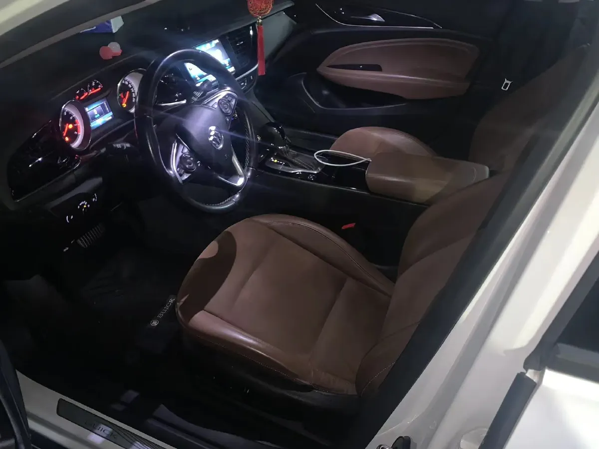 2019 Buick Regal 1.5T 170HP L4 9AT,autocango,china used car exporter,china ev exporter,chinese used car exporter,chinese used ev exporter