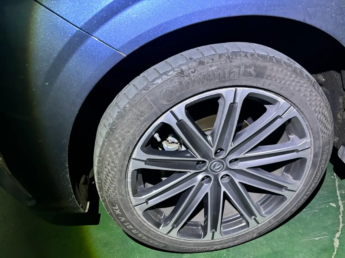 2021 ChangAn UNI-K 2.0T 233HP L4 8AT,autocango,china used car exporter,china ev exporter,chinese used car exporter,chinese used ev exporter