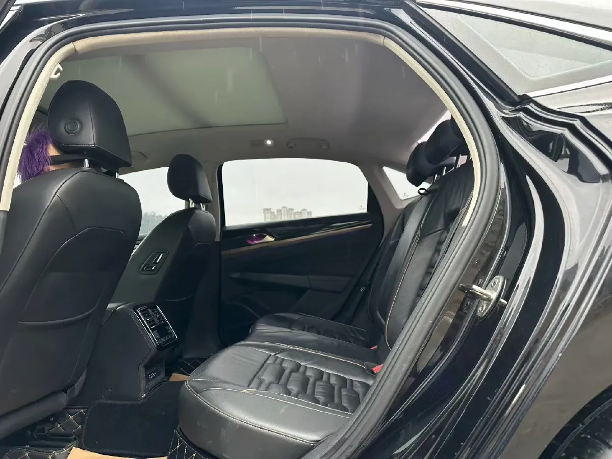 2019 Skoda Kodiak 2.0T 186HP L4 7DCT,autocango,china used car exporter,china ev exporter,chinese used car exporter,chinese used ev exporter