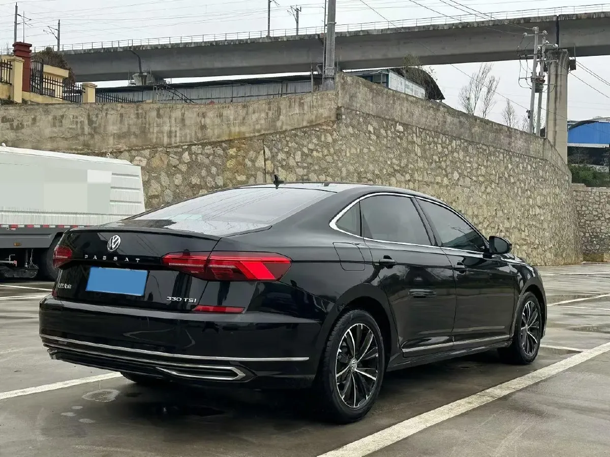 2019 Skoda Kodiak 2.0T 186HP L4 7DCT,autocango,china used car exporter,china ev exporter,chinese used car exporter,chinese used ev exporter