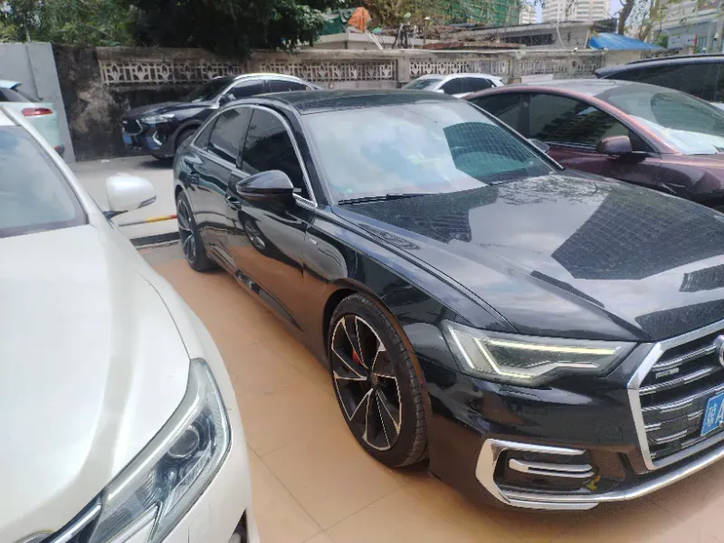 2021 Audi A6L 2.0T 224HP L4 7DCT,autocango,china used car exporter,china ev exporter,chinese used car exporter,chinese used ev exporter