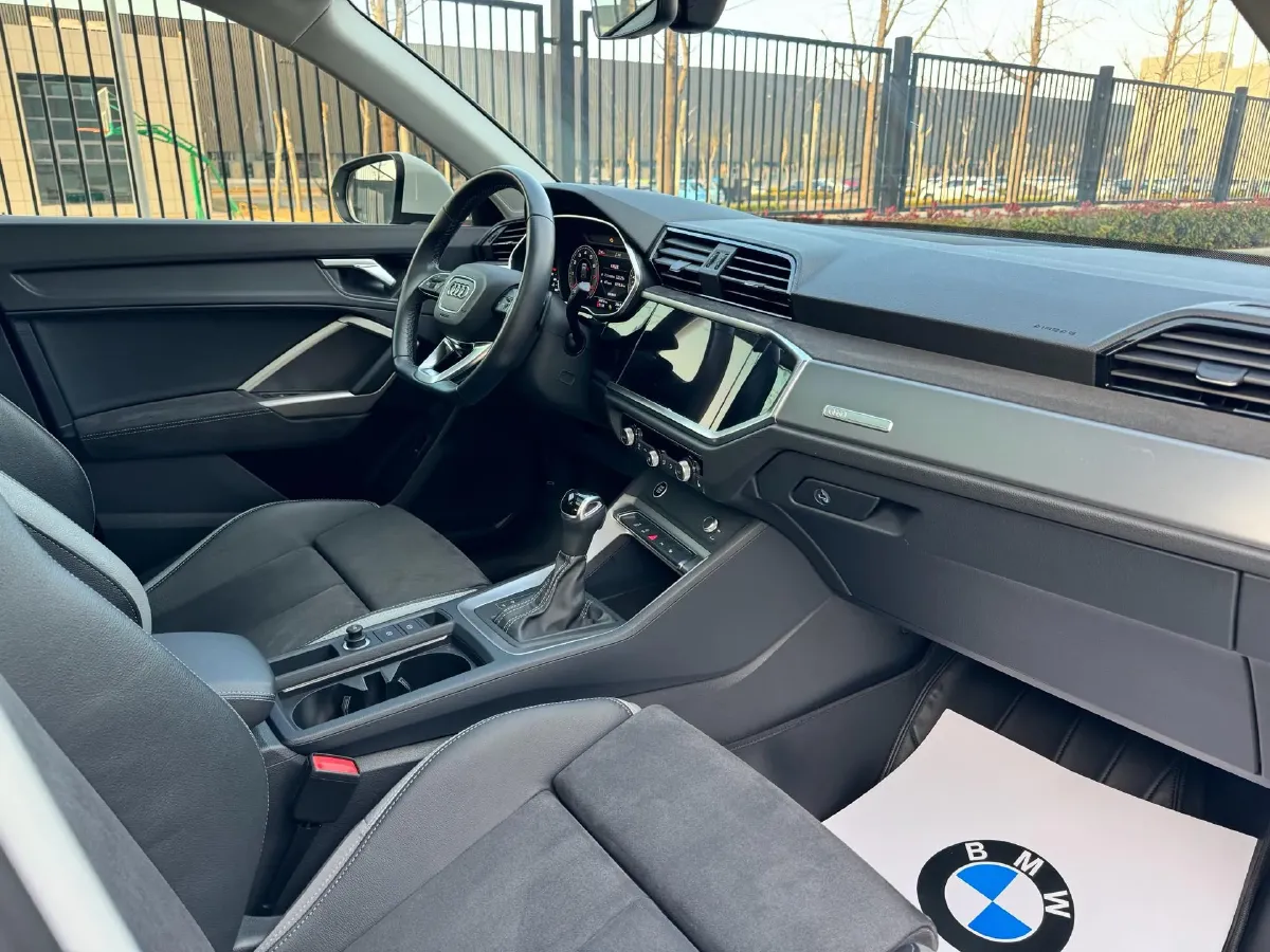 2023 Audi Q3 1.4T 150HP L4 7DCT,autocango,china used car exporter,china ev exporter,chinese used car exporter,chinese used ev exporter