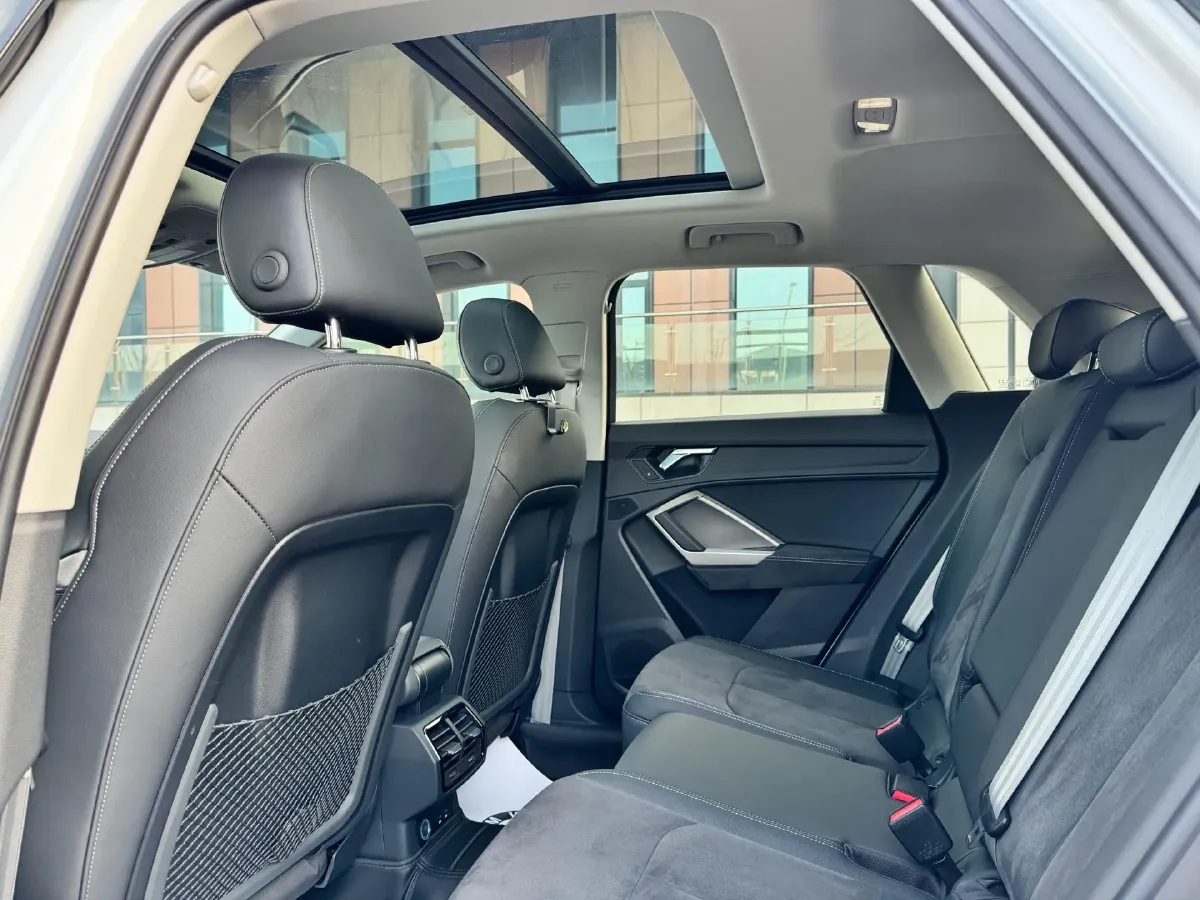 2023 Audi Q3 1.4T 150HP L4 7DCT,autocango,china used car exporter,china ev exporter,chinese used car exporter,chinese used ev exporter