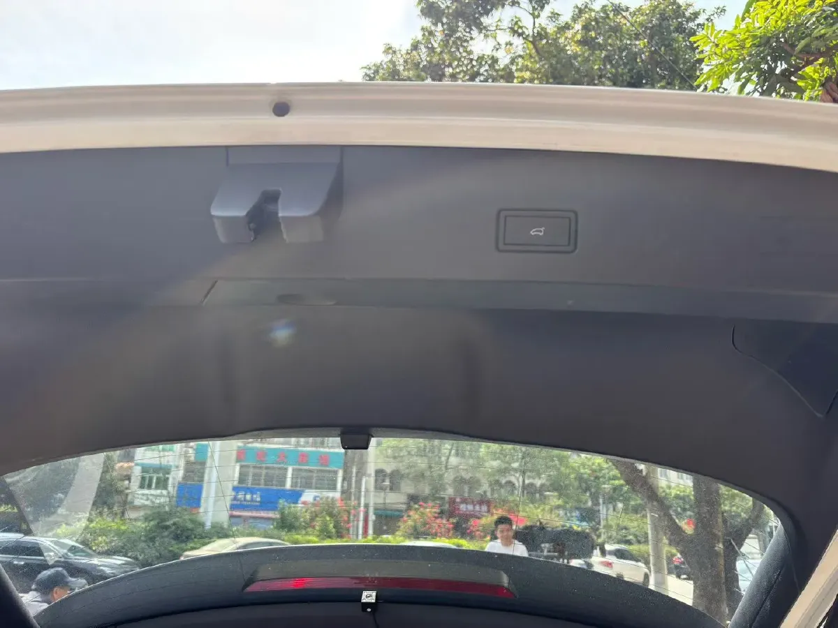 2020 Volkswagen T-Roc 1.4T 150HP L4 7DCT,autocango,china used car exporter,china ev exporter,chinese used car exporter,chinese used ev exporter