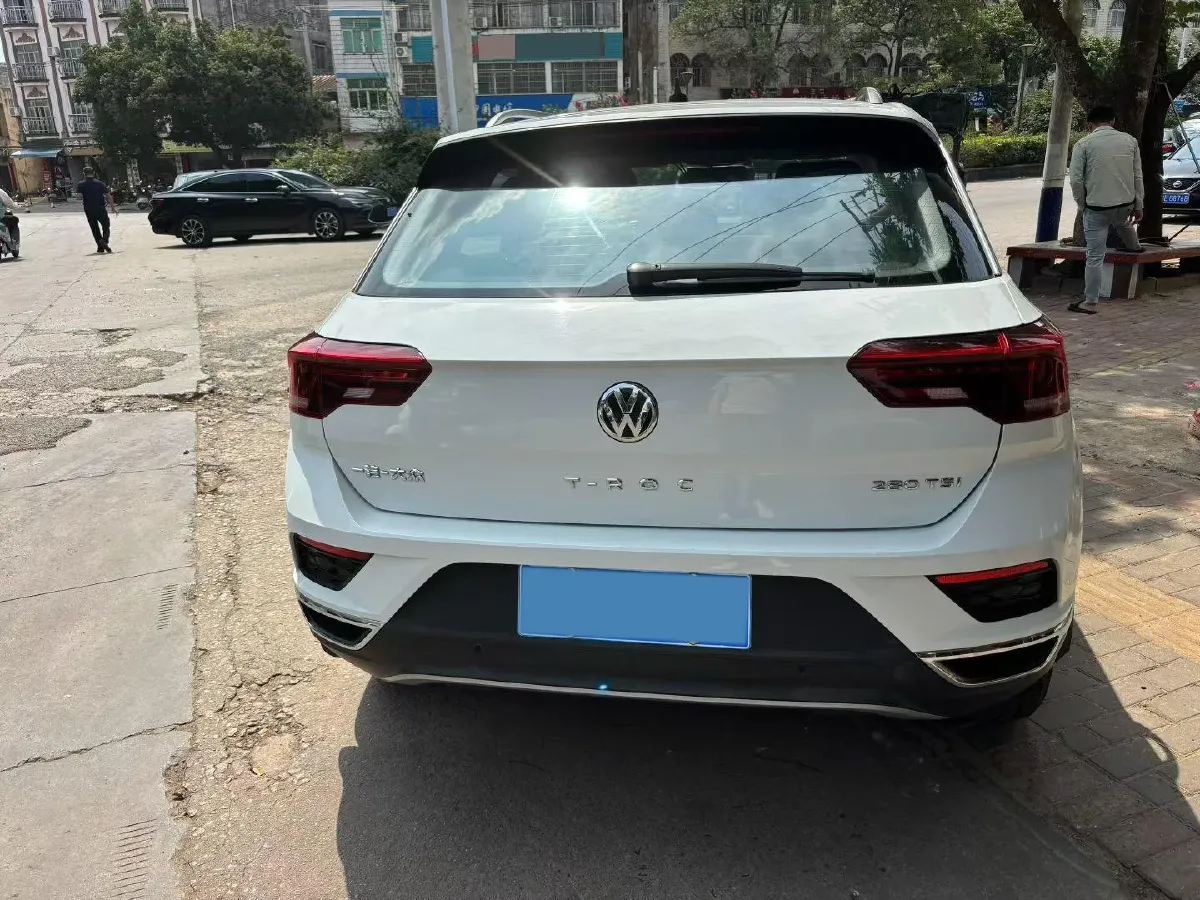 2020 Volkswagen T-Roc 1.4T 150HP L4 7DCT,autocango,china used car exporter,china ev exporter,chinese used car exporter,chinese used ev exporter