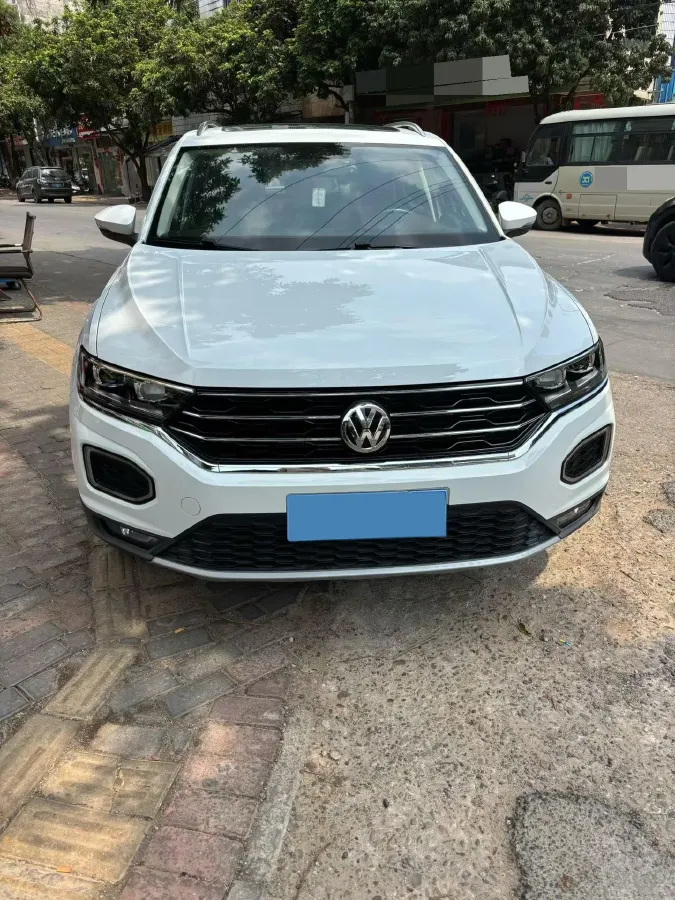 2020 Volkswagen T-Roc 1.4T 150HP L4 7DCT,autocango,china used car exporter,china ev exporter,chinese used car exporter,chinese used ev exporter