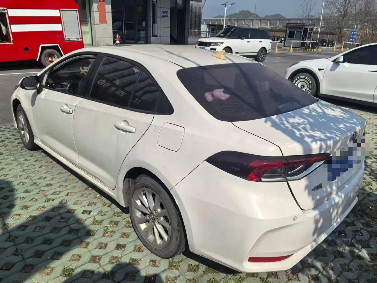 2021 Toyota Corolla 1.2T 116HP L4 CVT,autocango,china used car exporter,china ev exporter,chinese used car exporter,chinese used ev exporter
