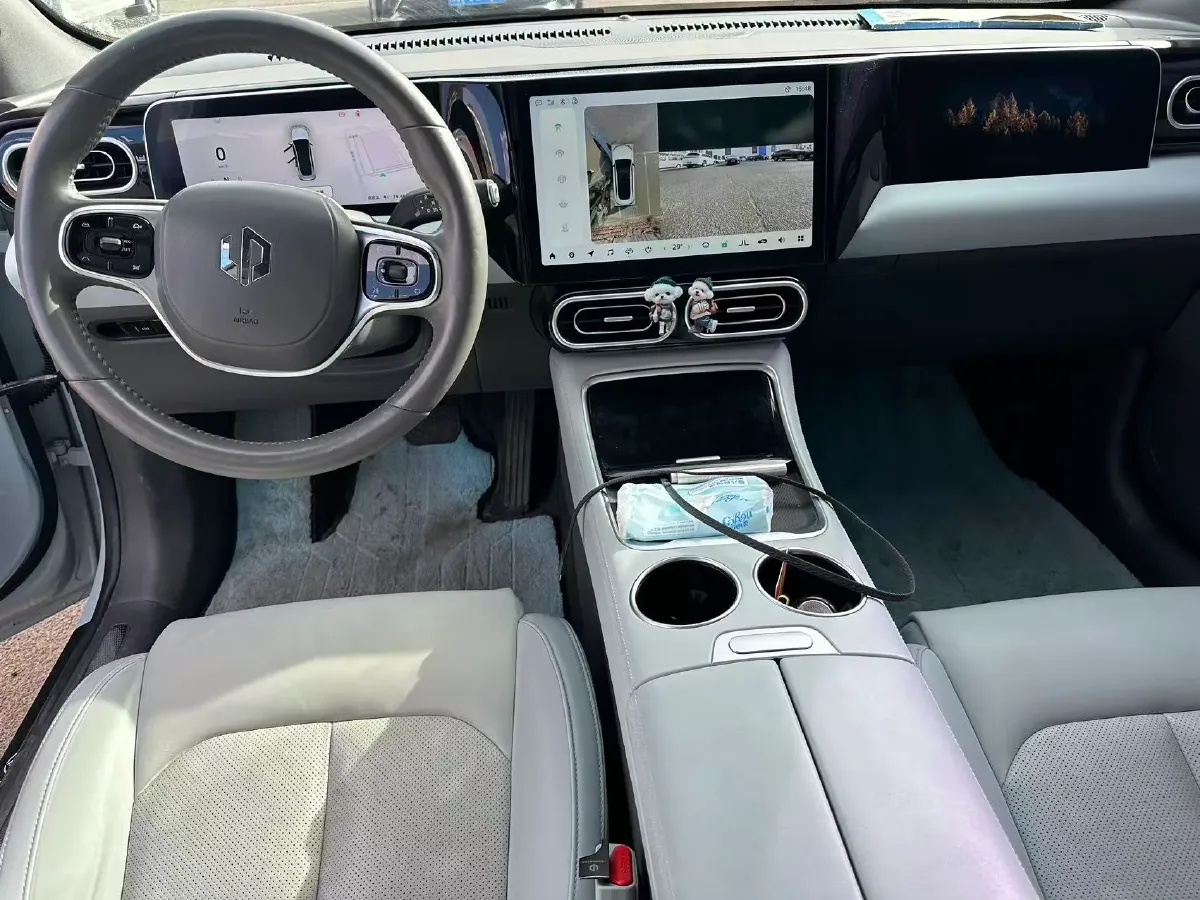 2023 Leapmotor C01 1.5L 95HP L4 REEV 30.1KWH,autocango,china used car exporter,china ev exporter,chinese used car exporter,chinese used ev exporter