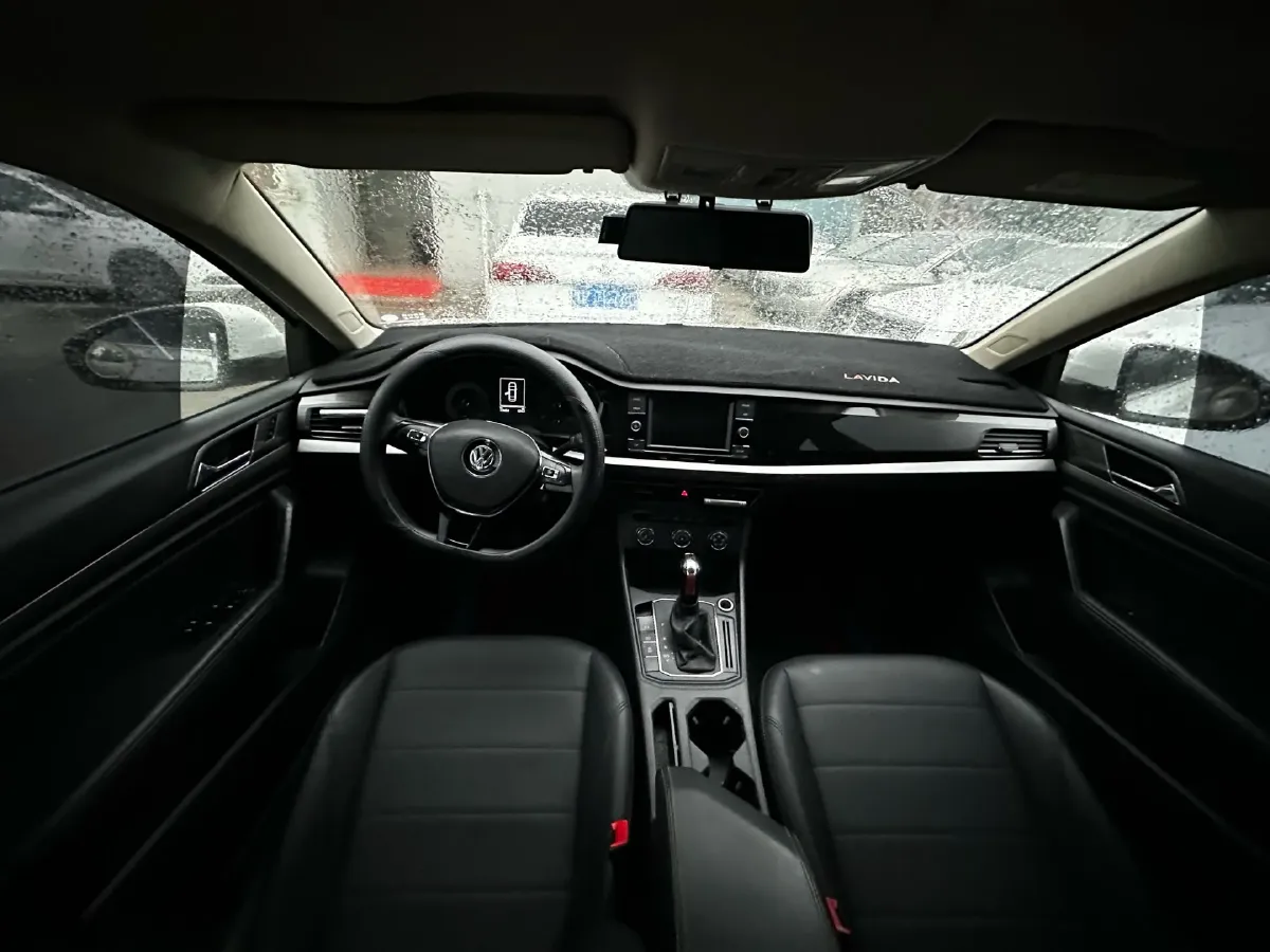 2019 Volkswagen Lavida 1.5L 113HP L4 6AT,autocango,china used car exporter,china ev exporter,chinese used car exporter,chinese used ev exporter