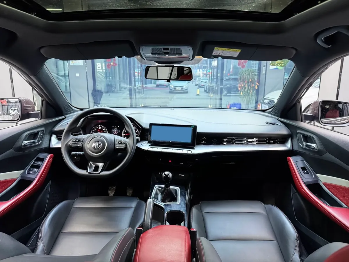 2022 MG 5 1.5L 120HP L4 5MT,autocango,china used car exporter,china ev exporter,chinese used car exporter,chinese used ev exporter