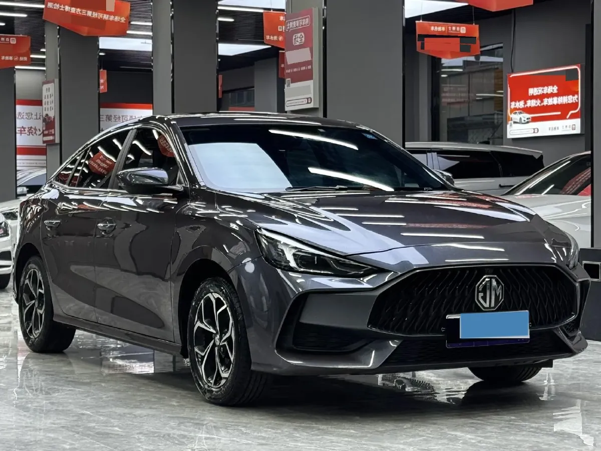 2022 MG 5 1.5L 120HP L4 5MT,autocango,china used car exporter,china ev exporter,chinese used car exporter,chinese used ev exporter