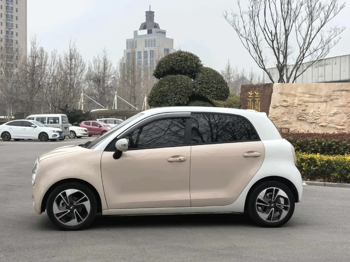 2022 DongFeng Fengon Fengon 500 1.5T 150HP L4 CVT,autocango,china used car exporter,china ev exporter,chinese used car exporter,chinese used ev exporter