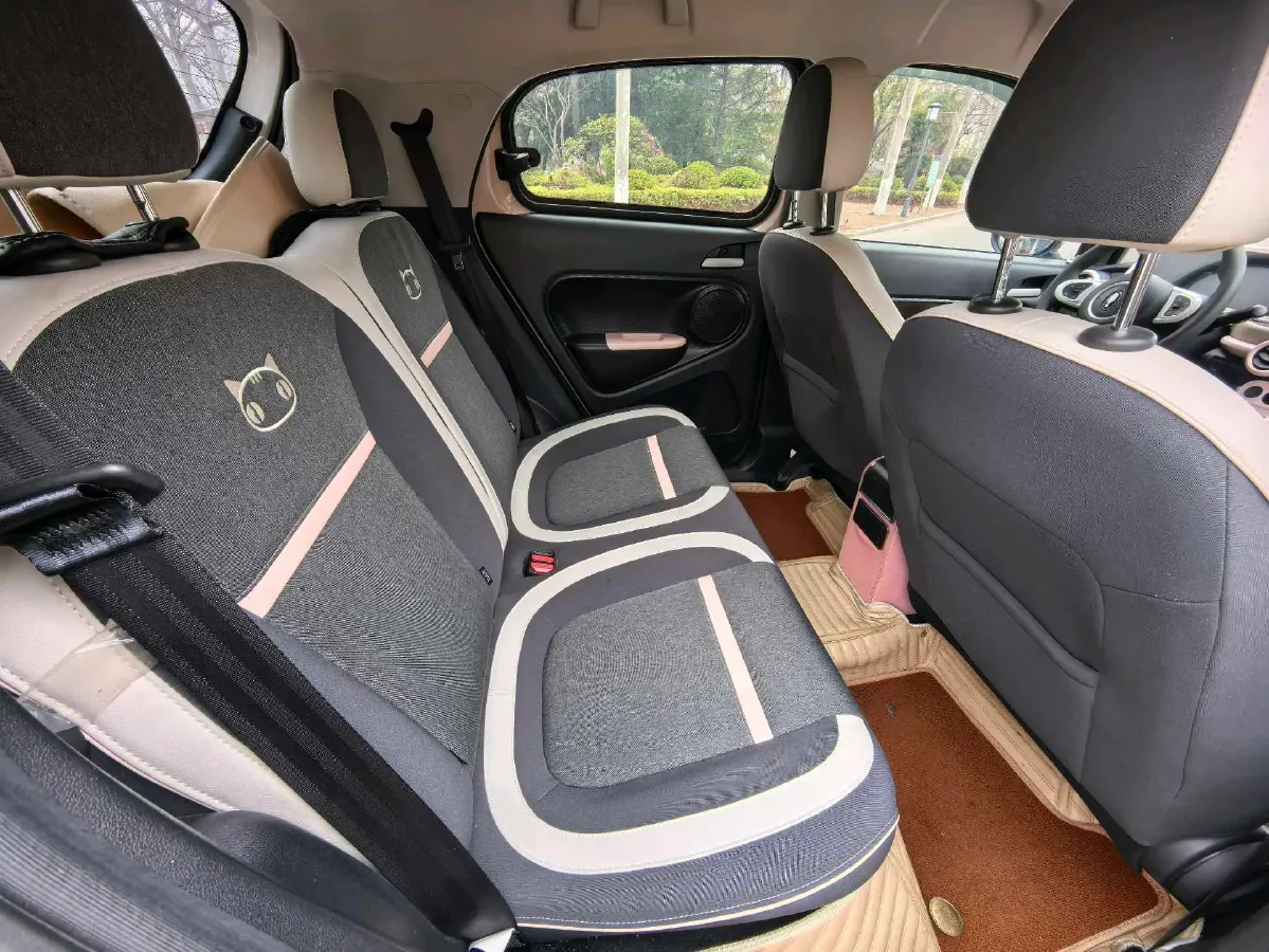 2022 DongFeng Fengon Fengon 500 1.5T 150HP L4 CVT,autocango,china used car exporter,china ev exporter,chinese used car exporter,chinese used ev exporter