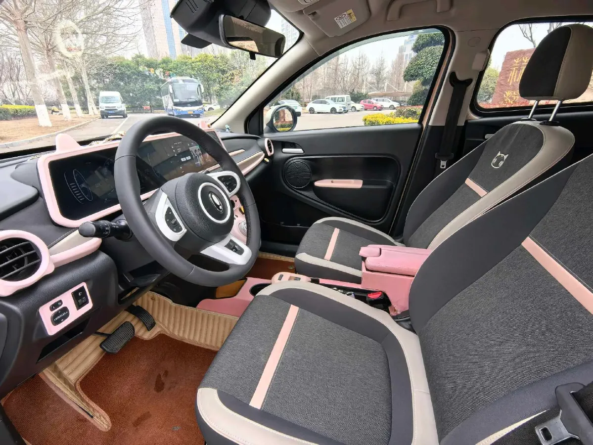 2022 DongFeng Fengon Fengon 500 1.5T 150HP L4 CVT,autocango,china used car exporter,china ev exporter,chinese used car exporter,chinese used ev exporter