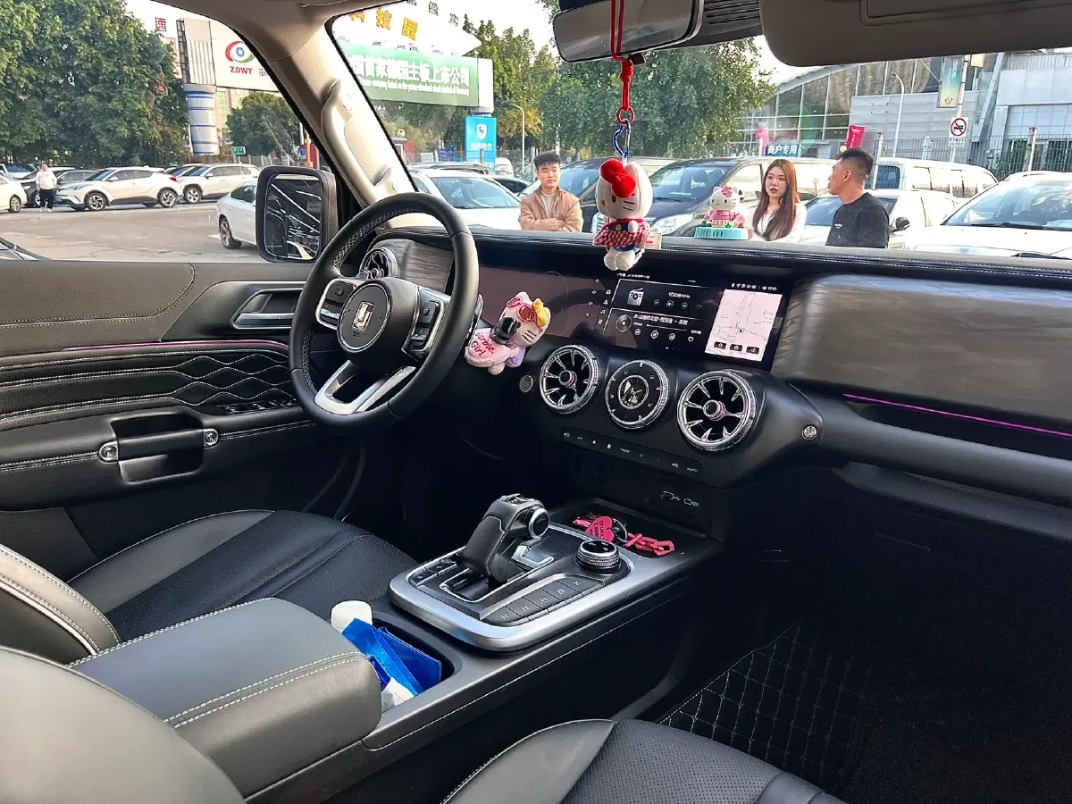 2024 Tank 300 2.0T 227HP L4 8AT,autocango,china used car exporter,china ev exporter,chinese used car exporter,chinese used ev exporter