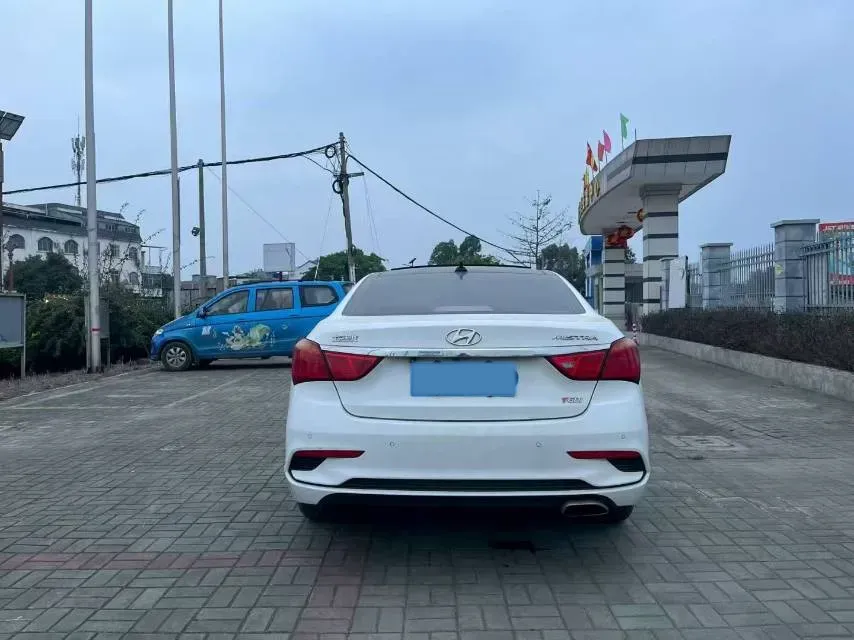 2017 Hyundai Mistra 1.6T 175HP L4 7DCT,autocango,china used car exporter,china ev exporter,chinese used car exporter,chinese used ev exporter