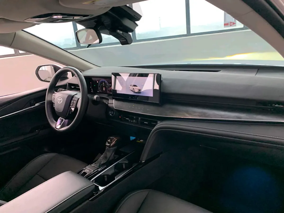 2024 Toyota Camry 2.0L 173HP L4 CVT,autocango,china used car exporter,china ev exporter,chinese used car exporter,chinese used ev exporter